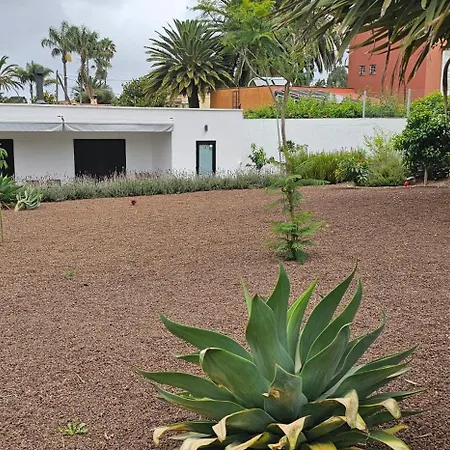 Garden Golf Tenerife 펜션 타코론테